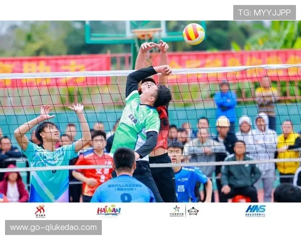 海南琼海排球邀请赛泰国队与琼海队五局激战，琼海队3-2险胜